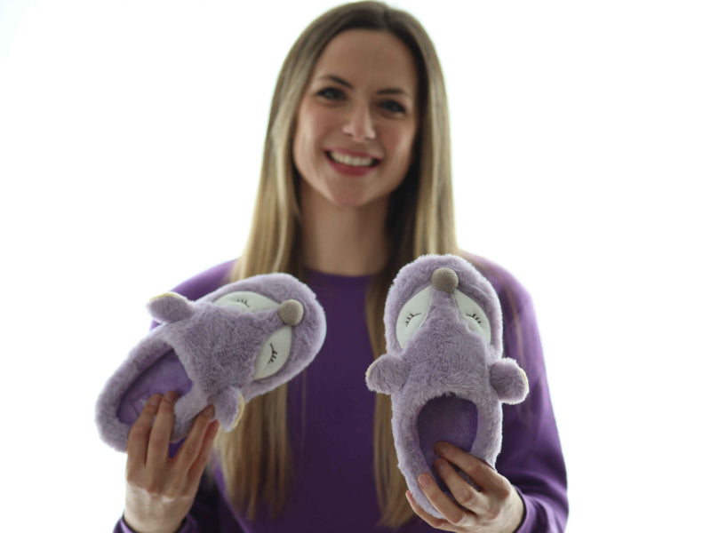 amix ciabatte invernali donna volpe fox CHBFOXD100A1A_ambientata_in_mano