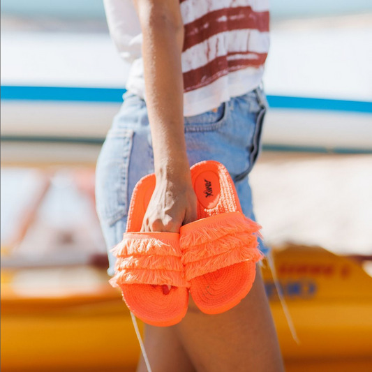 ciabatta arancione persona amix samba