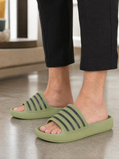 Amix_JIRUB320_ciabatte_uomo_verde_indossata