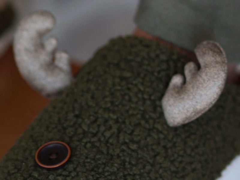 CHBNOELU13A1A_CIABATTE_INVERNALI_UOMO_NOEL_RENNA_AMIX_dettagli_corni